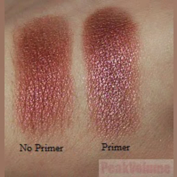 Mac Veluxe Pearl Eyeshadow in Star Violet - Picture 6 of 6